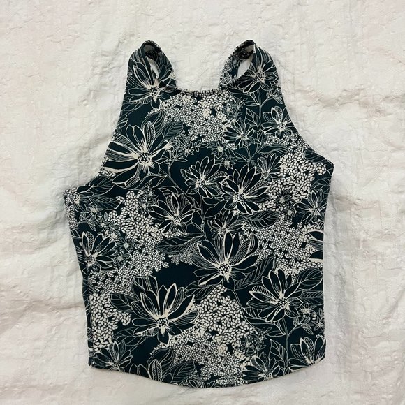 Abercrombie flower tank crop top - XS - Picture 1 of 2